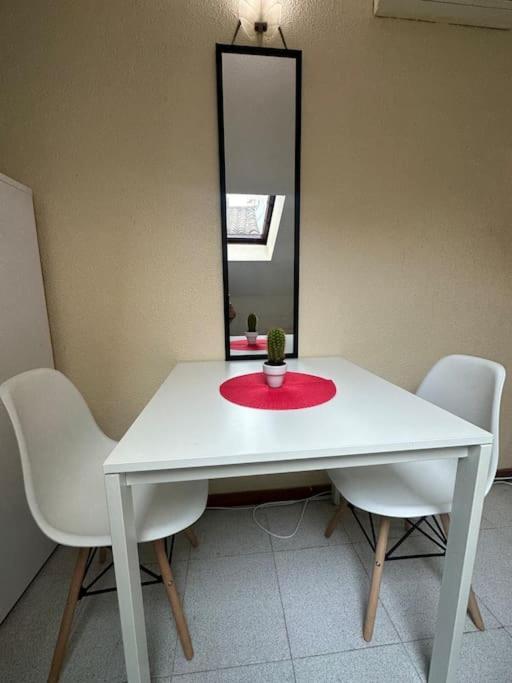 Cozy Apartment In Madrid Center Εξωτερικό φωτογραφία