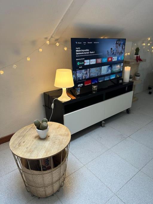 Cozy Apartment In Madrid Center Εξωτερικό φωτογραφία